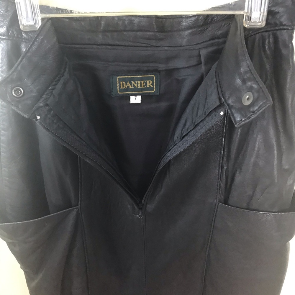 Danier Vintage 1980s Pencil Pockets Leather Skirt - Picture 7 of 16